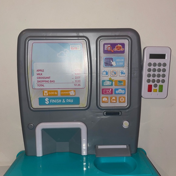 Perfectly Cute Grocery Store Kiosk Playset - Picture 2 of 4